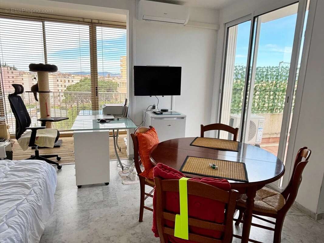 Appartement à SAINT-RAPHAEL