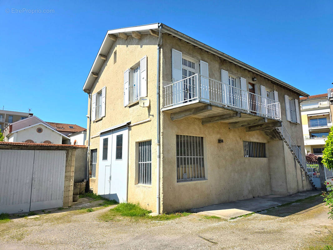 Maison à ROMANS-SUR-ISERE