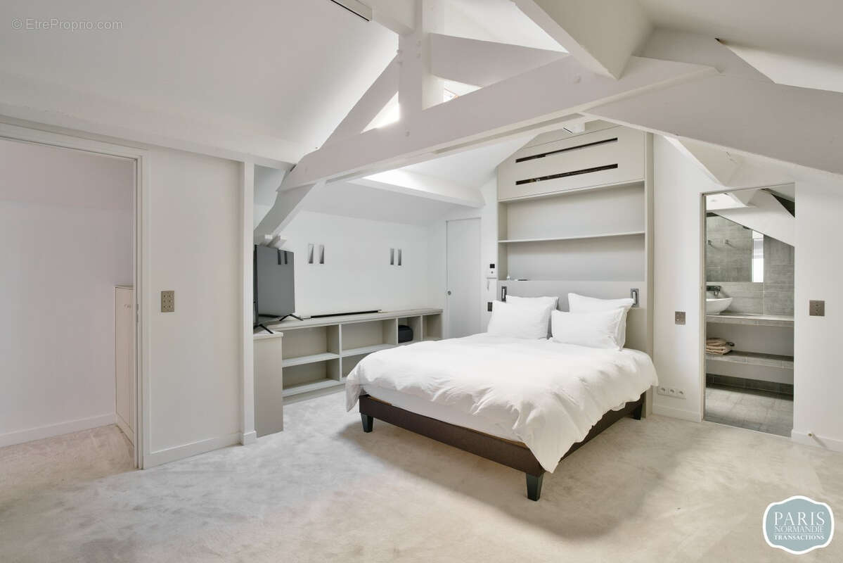 Maison à ASNIERES-SUR-SEINE