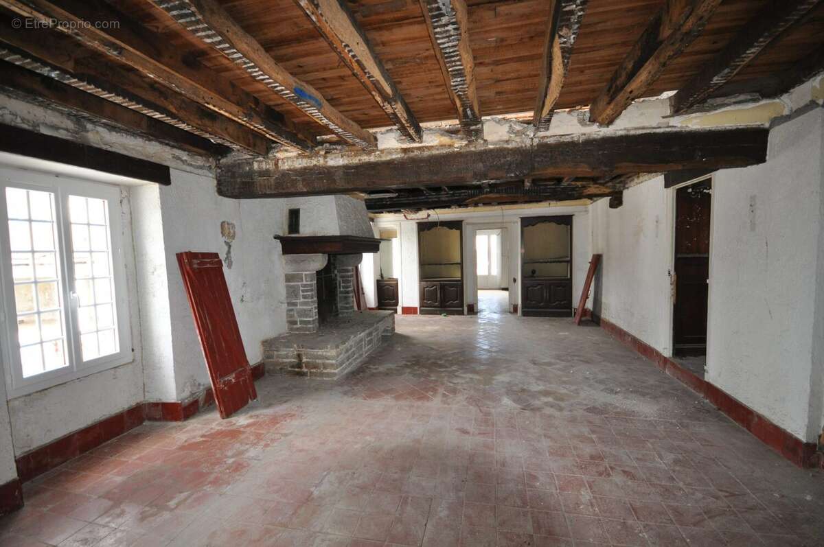 Appartement à USTARITZ