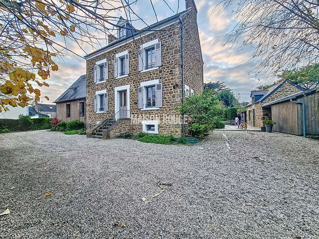 Maison à SAINT-LUNAIRE