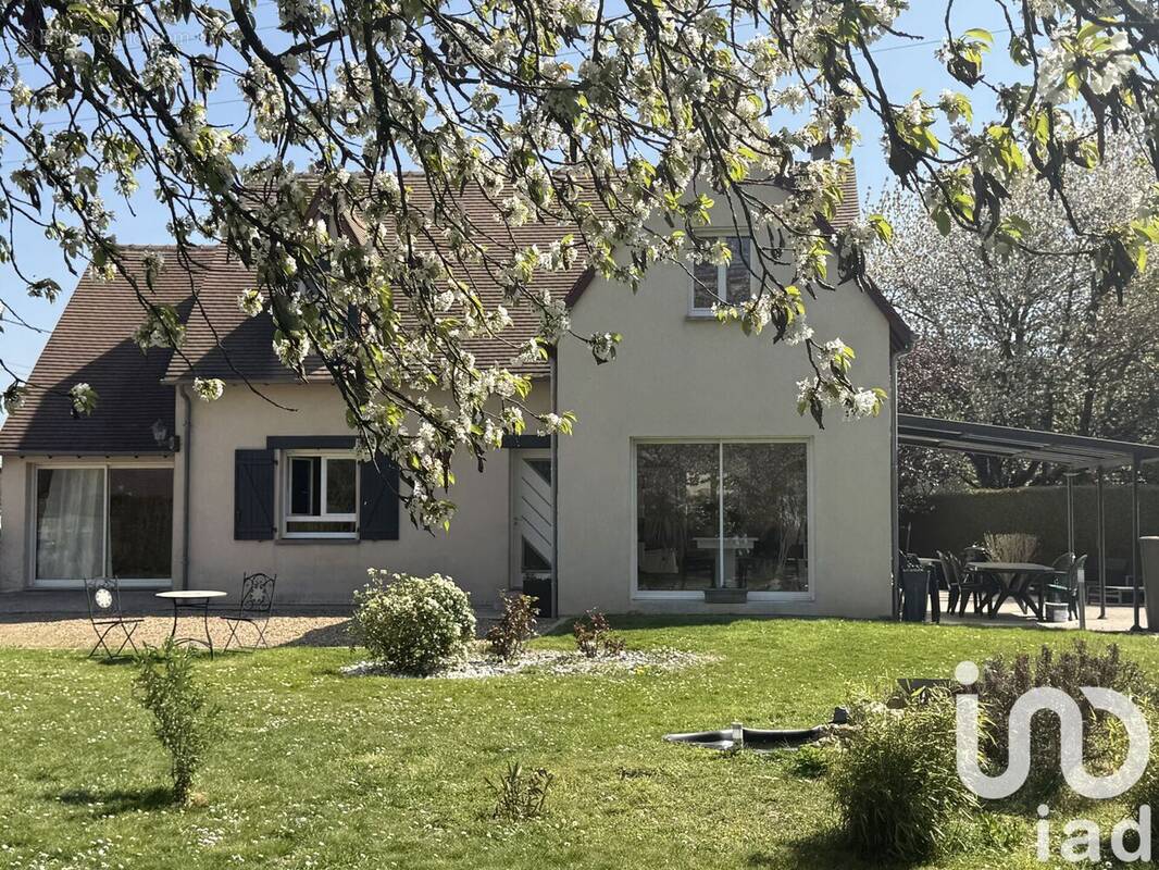 Photo 1 - Maison à SAINT-CYR-SUR-LOIRE