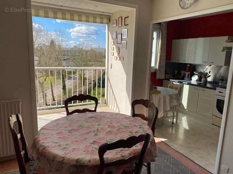 Appartement à CANTELEU