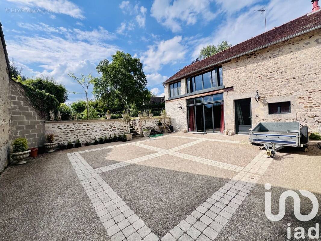 Photo 1 - Maison à BOUSSAC-BOURG