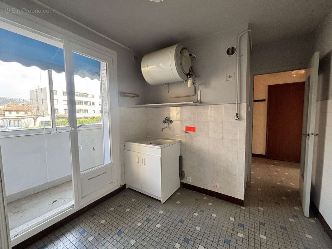 Appartement à FONTAINE