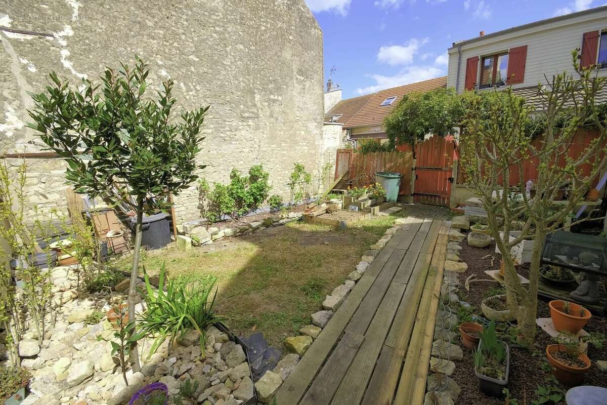 Maison à LUC-SUR-MER