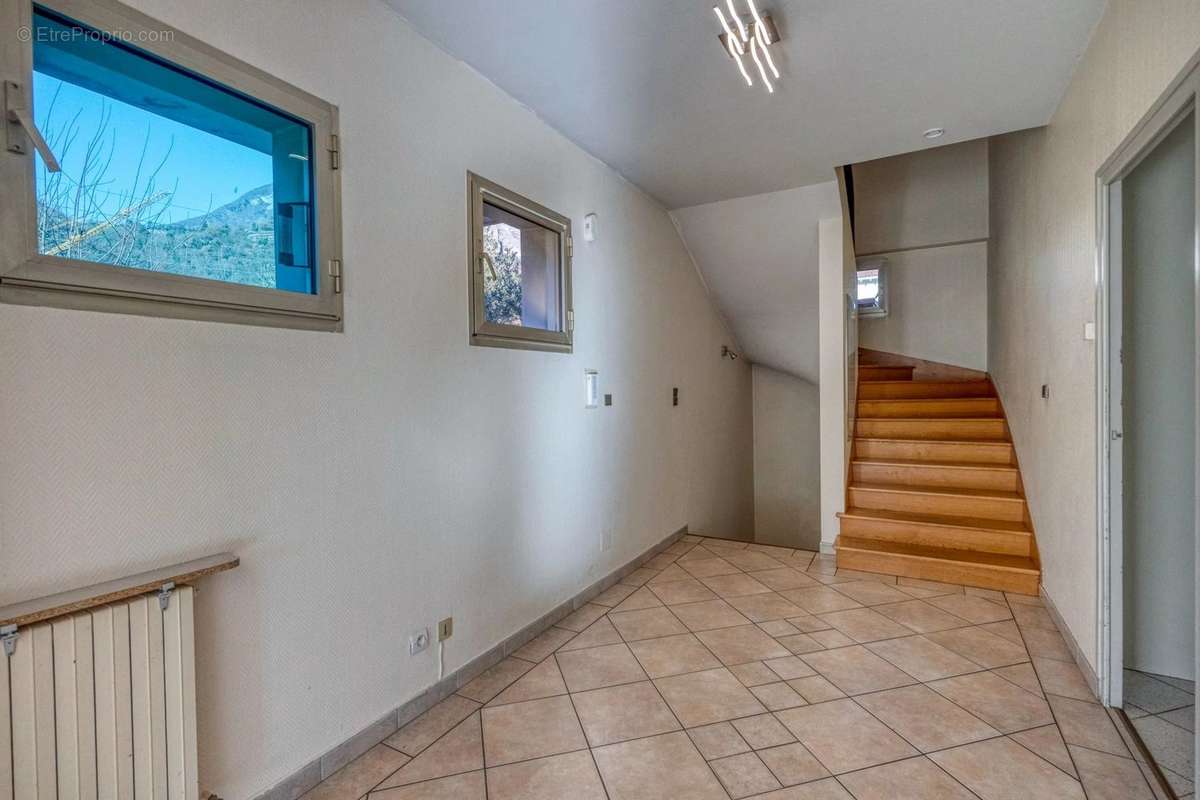 Maison à CORENC