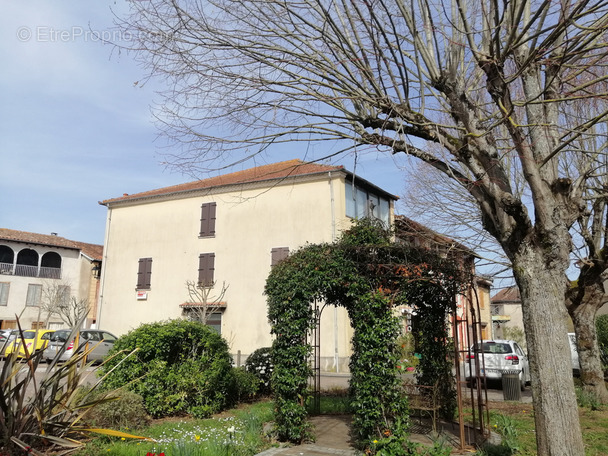 Maison à SIMORRE