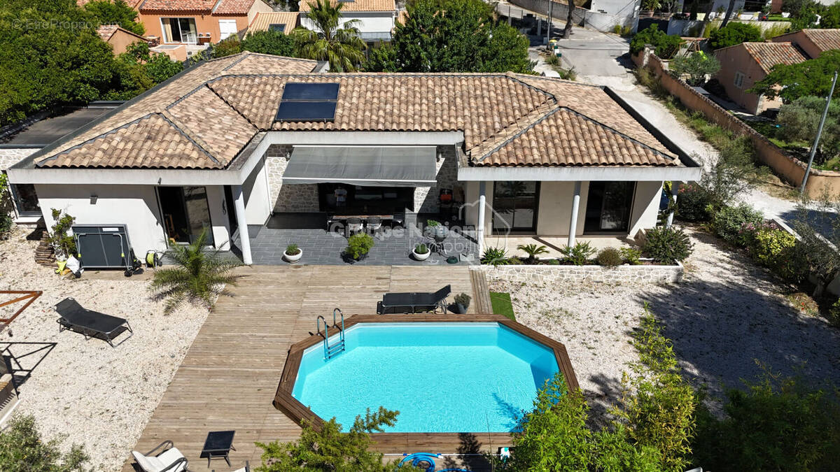Maison à ENSUES-LA-REDONNE