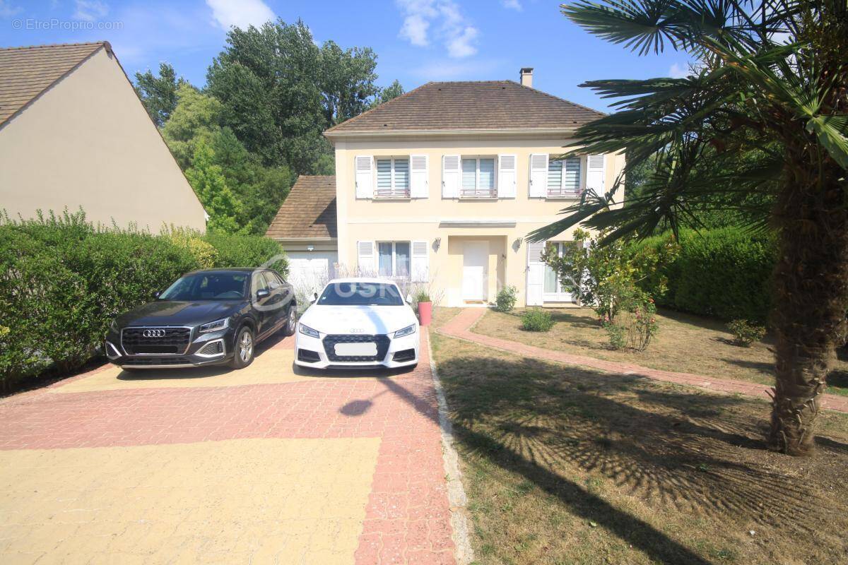 Maison à MAISSE