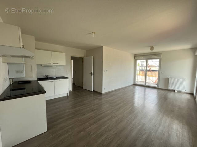 Appartement à VILLENAVE-D&#039;ORNON