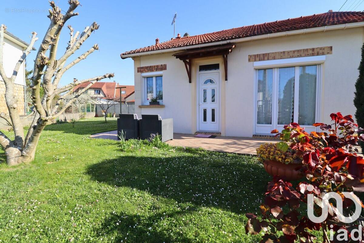 Photo 1 - Maison à PARAY-VIEILLE-POSTE