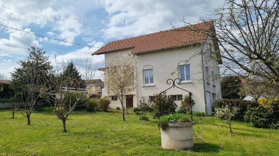 Maison à SAINT-MARTIN-D&#039;ESTREAUX