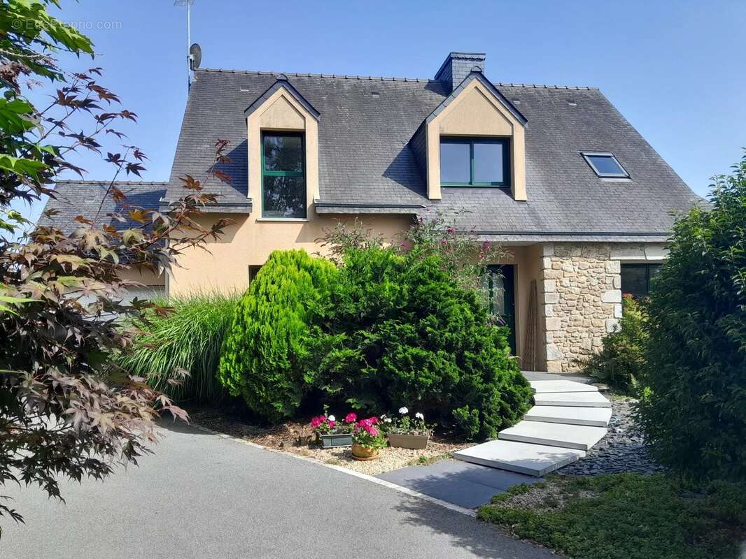 Maison à SULNIAC