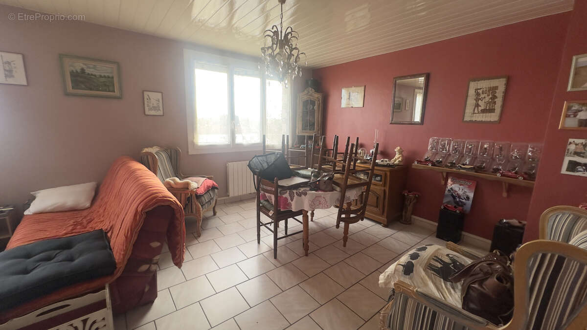 Appartement à BOURG-LES-VALENCE