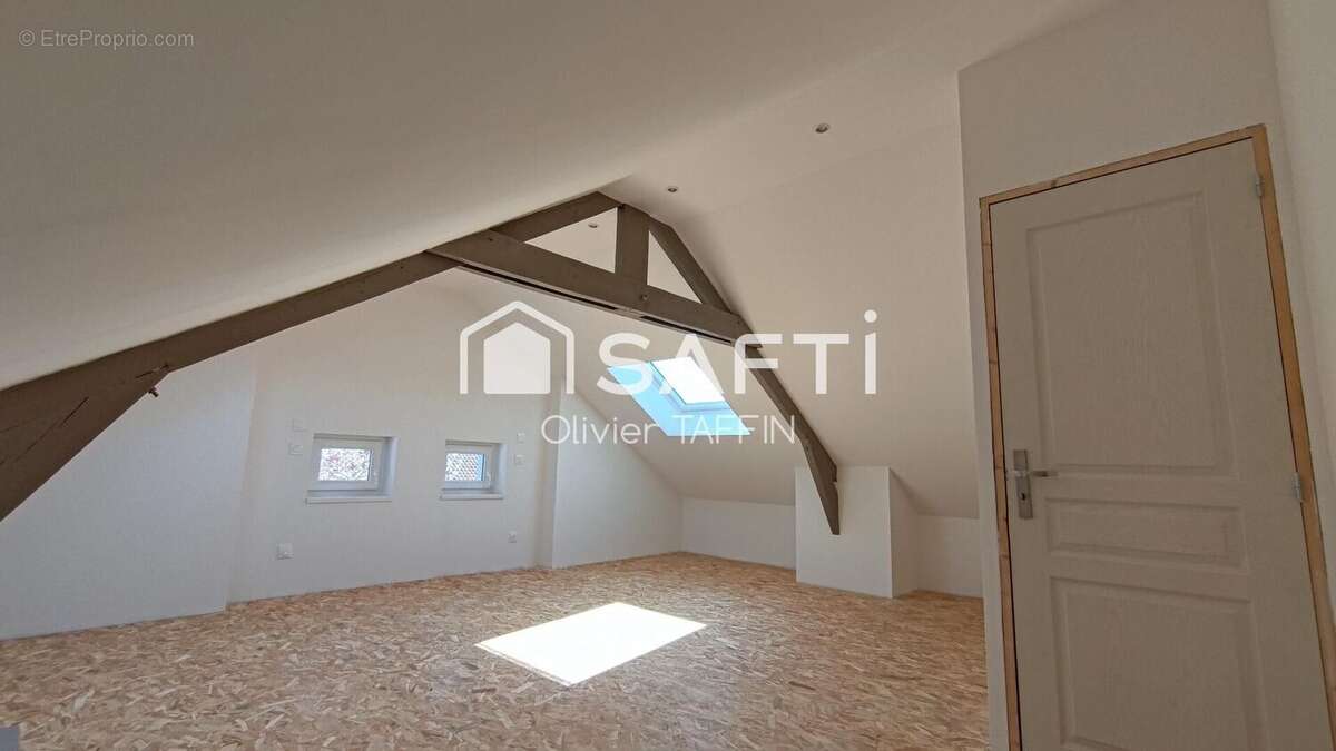 Photo 5 - Maison à BRUAY-LA-BUISSIERE