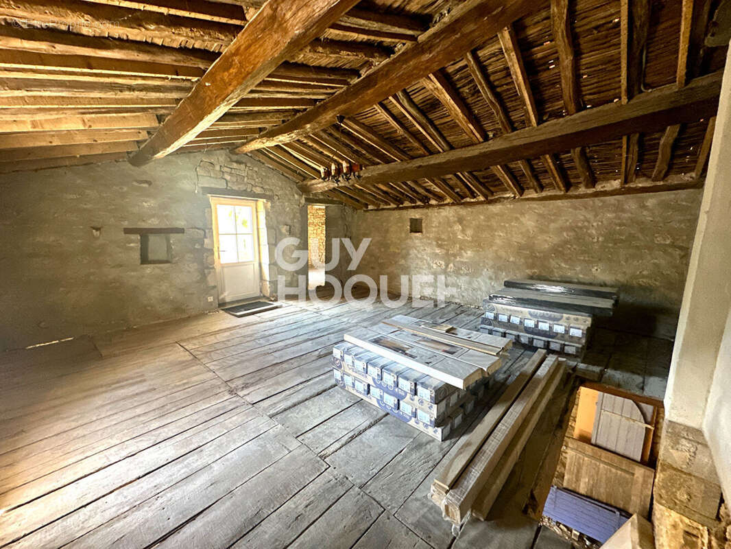 Maison à MERVENT
