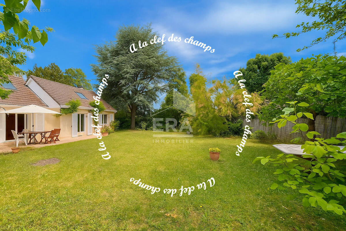 Maison à GIF-SUR-YVETTE