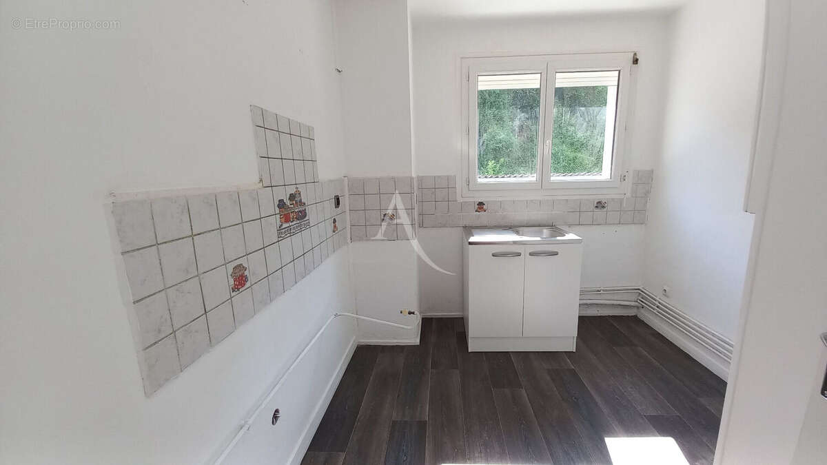 Appartement à PETIT-COURONNE