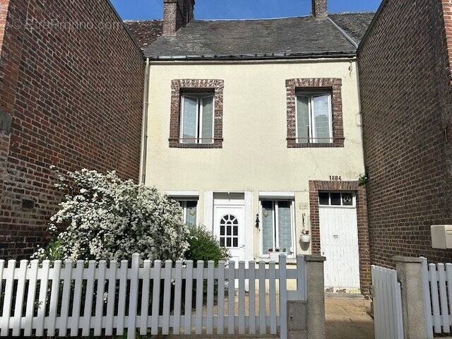 Maison à BROU