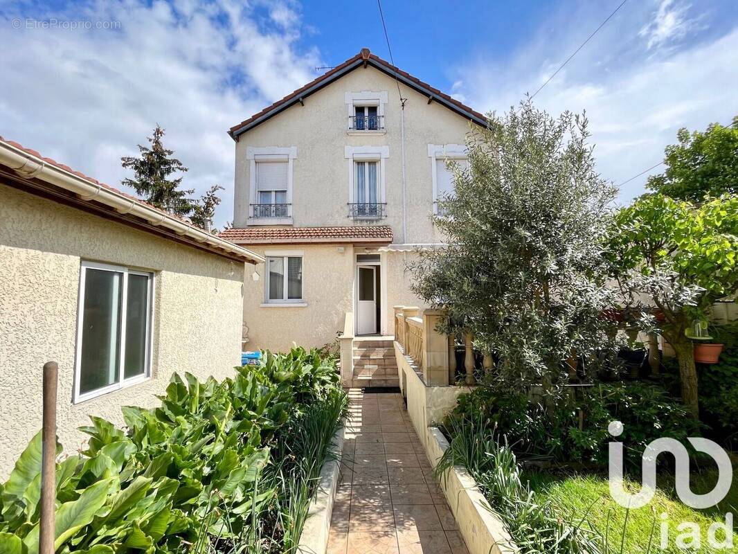Photo 1 - Maison à GARGES-LES-GONESSE