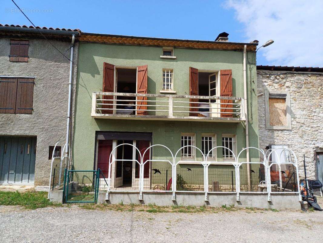 Maison à NEBIAS