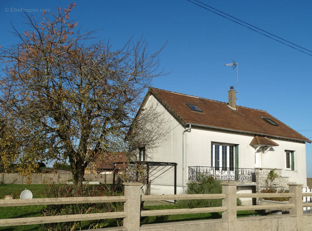 Maison à CHATEAUDUN