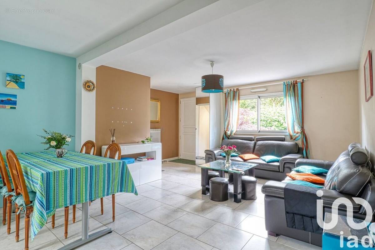 Photo 1 - Appartement à MONTIGNY-LES-CORMEILLES