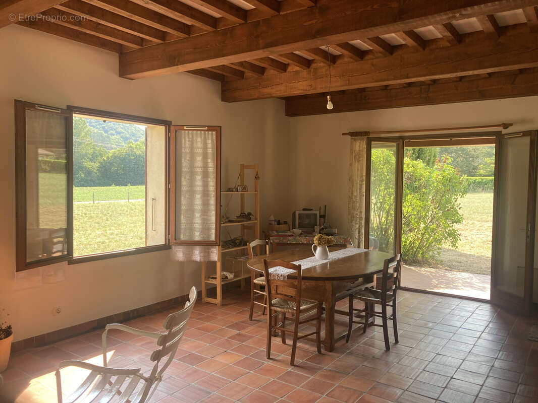 Maison à DIEULEFIT