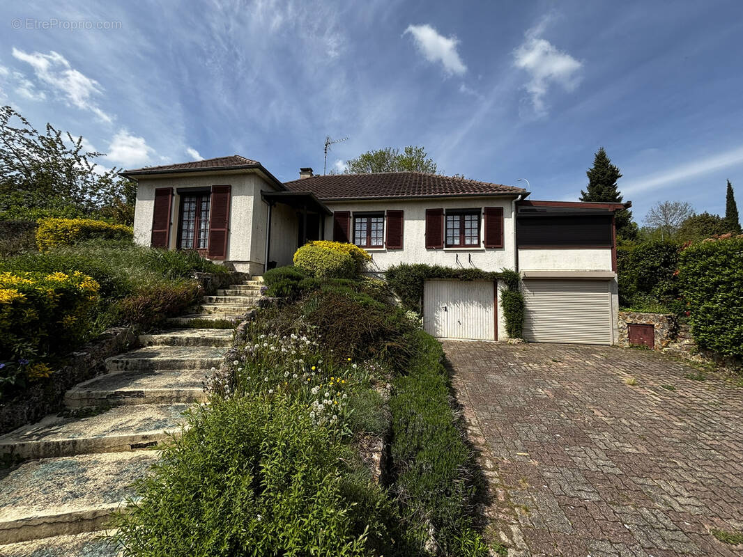 Maison à SAINT-MARCEL