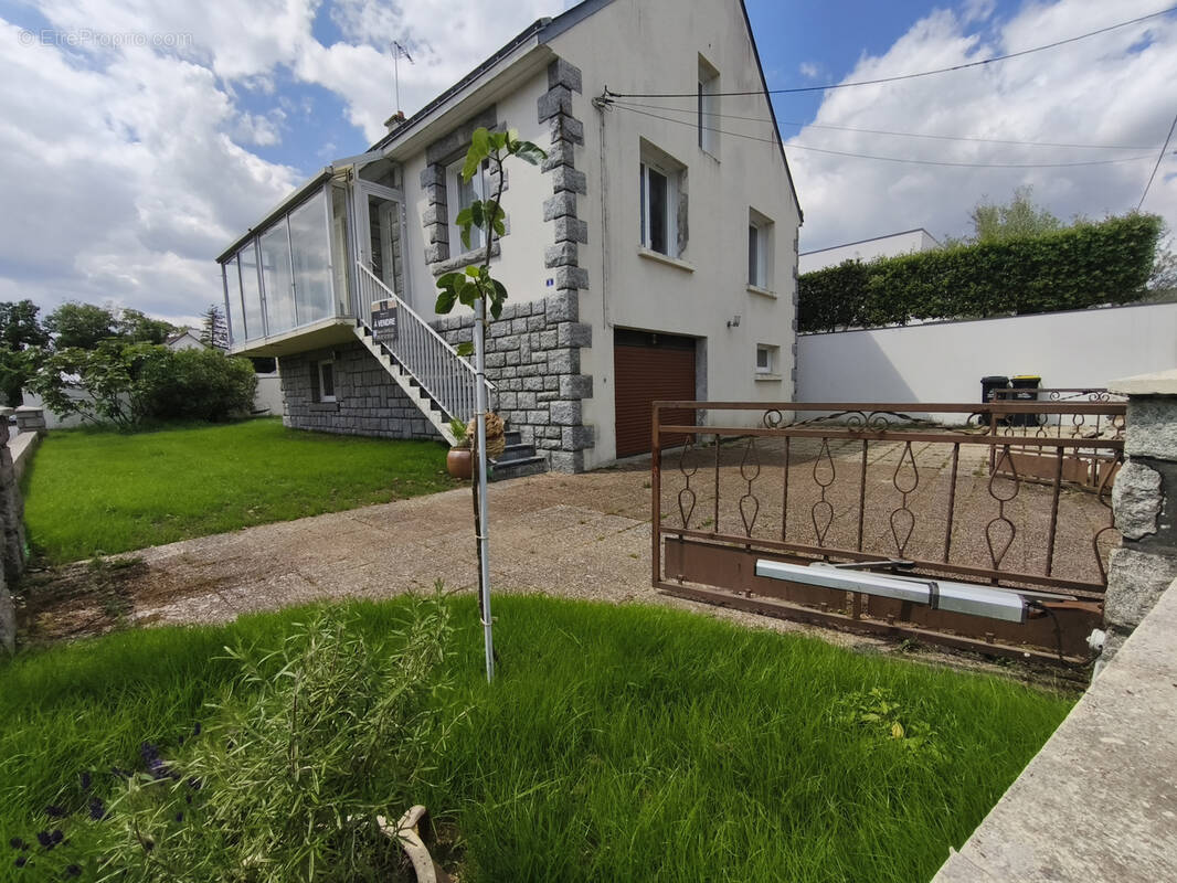 Maison à THEIX