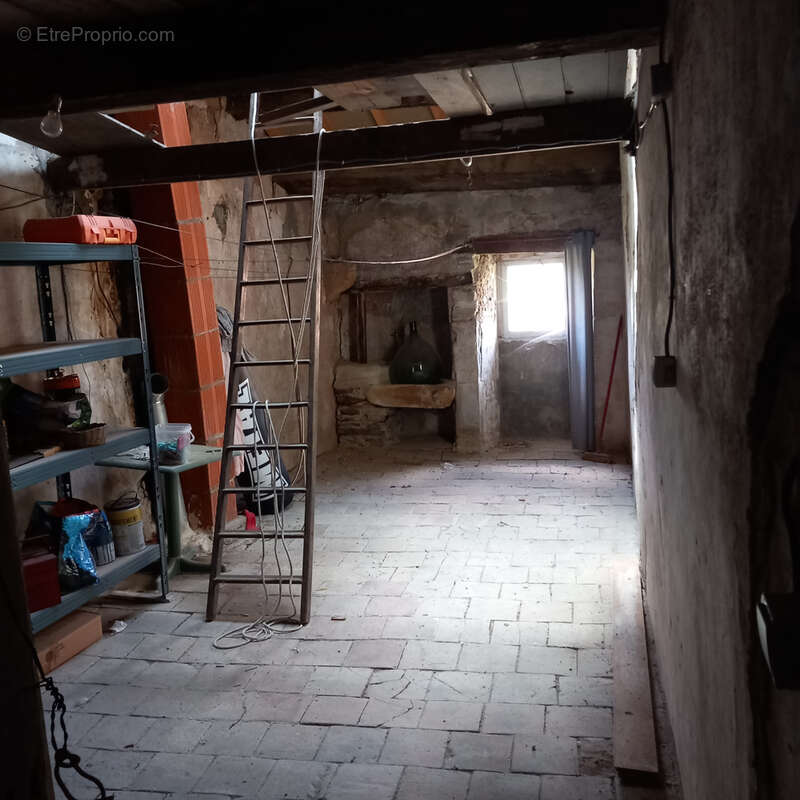 Appartement à LE POUJOL-SUR-ORB