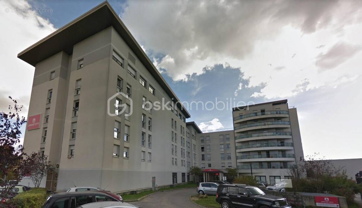 Appartement à LES ULIS