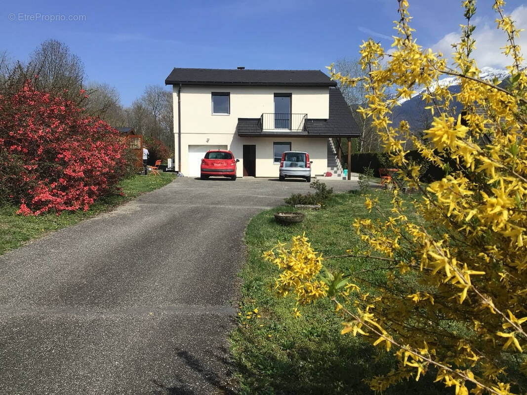 Maison à GRESY-SUR-ISERE