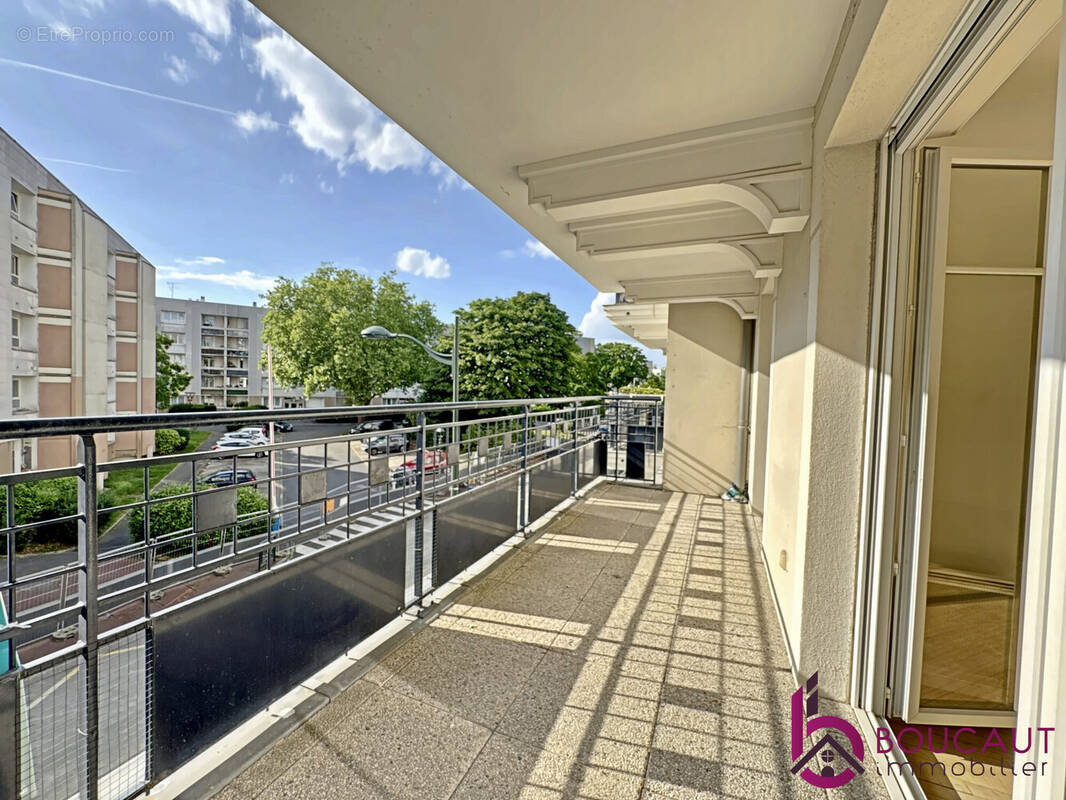 Appartement à LE PLESSIS-ROBINSON