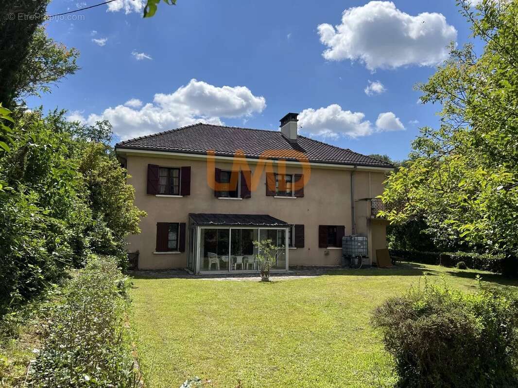 Maison à AUBIN
