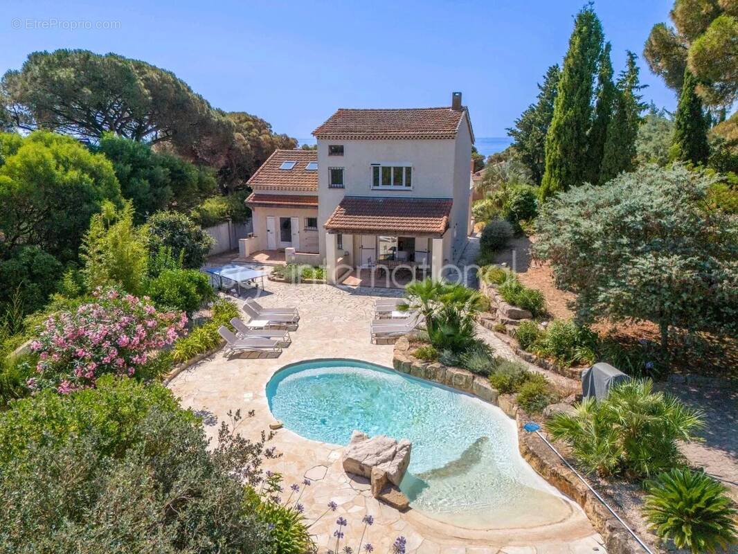 Maison à SAINTE-MAXIME