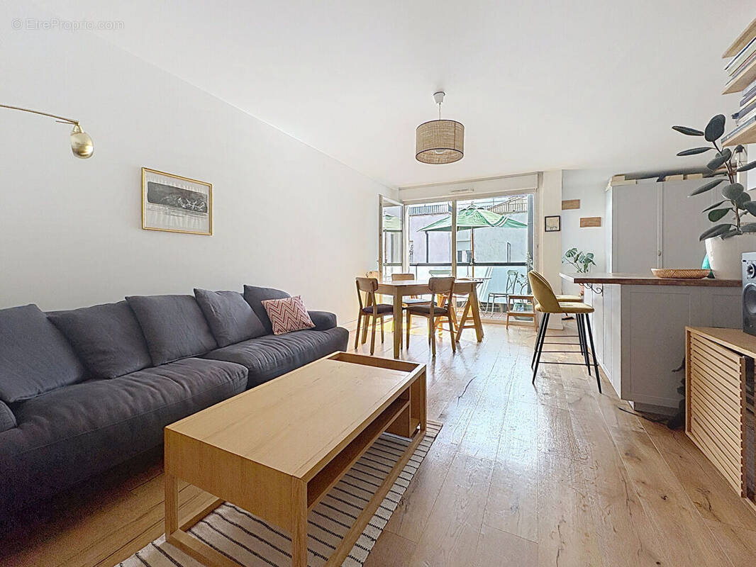 Appartement à ROMAINVILLE