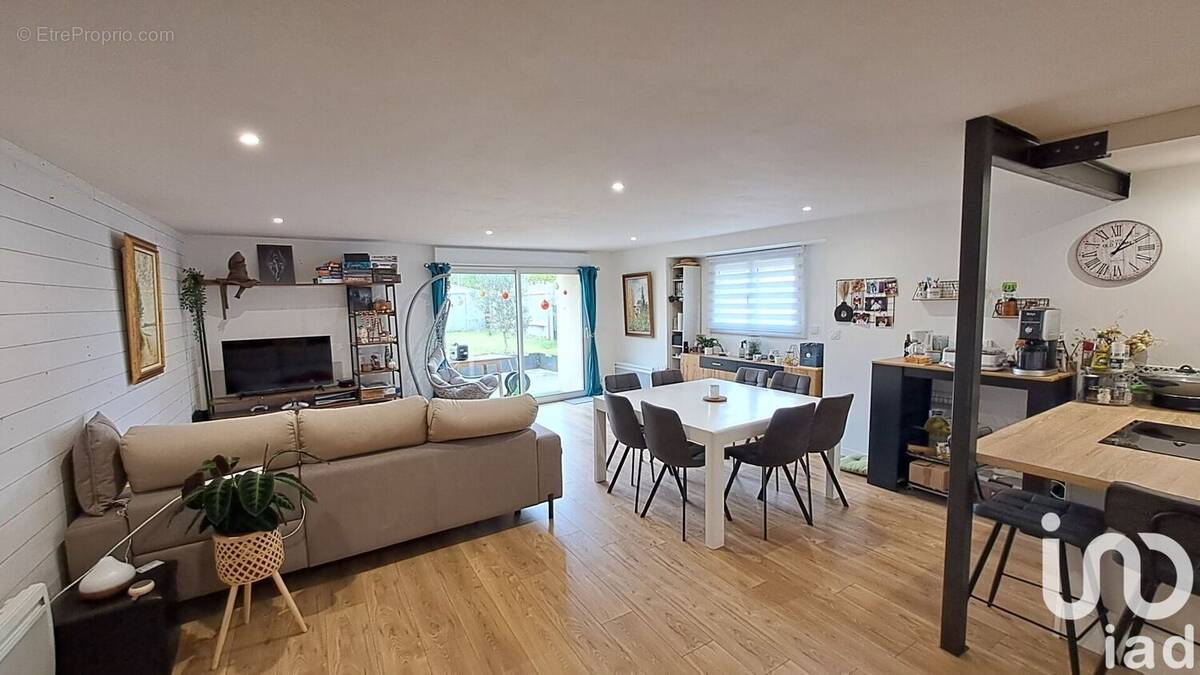 Photo 1 - Appartement à LAMBALLE