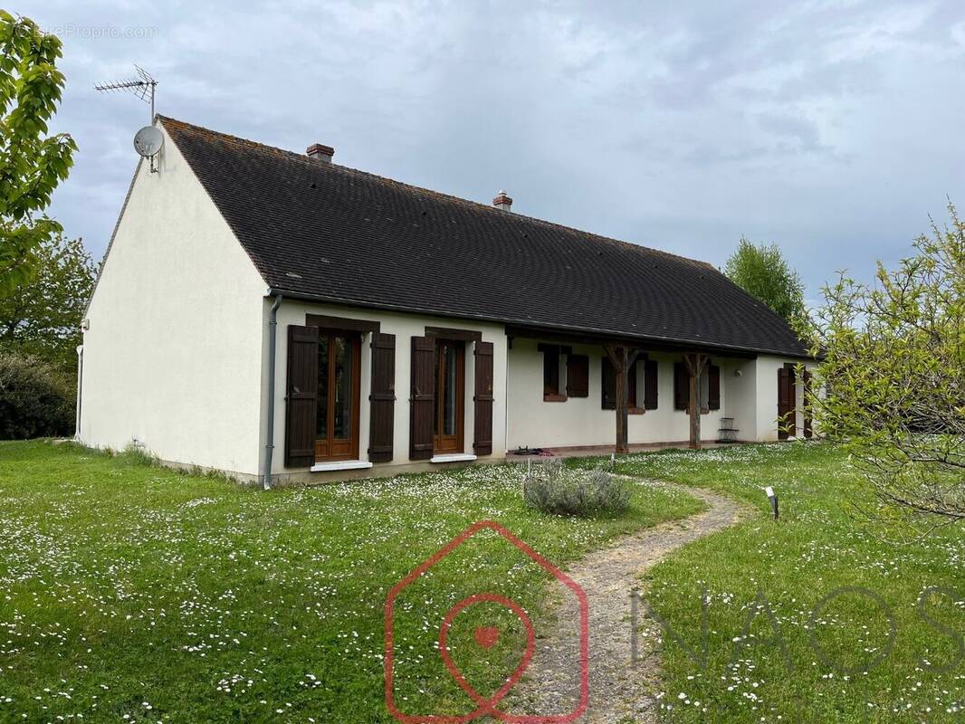 Maison à CEPOY