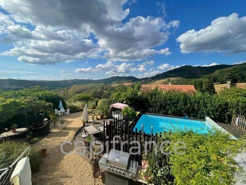 Maison à BEAULIEU-SUR-DORDOGNE