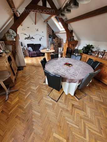 Appartement à HERSIN-COUPIGNY