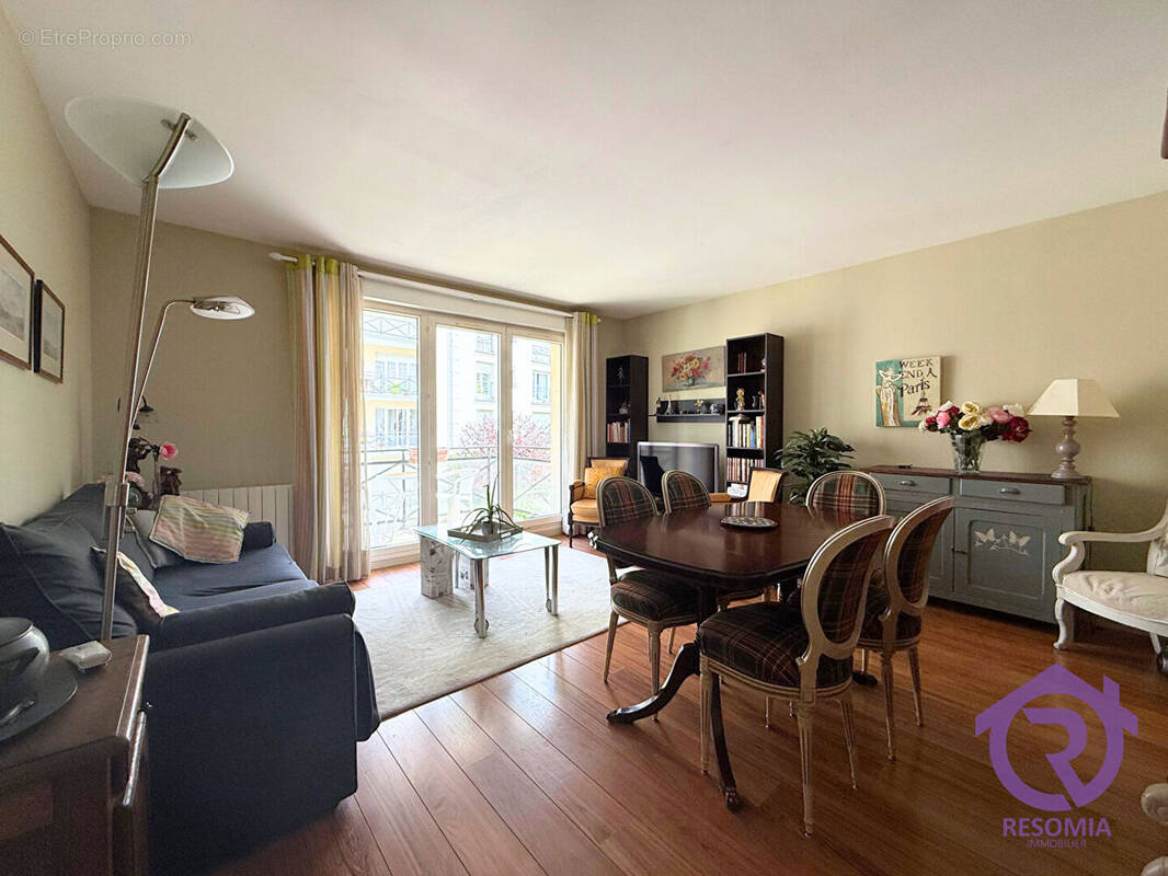 Appartement à CHATILLON