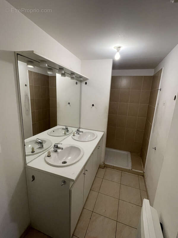 Appartement à BEAUCAIRE