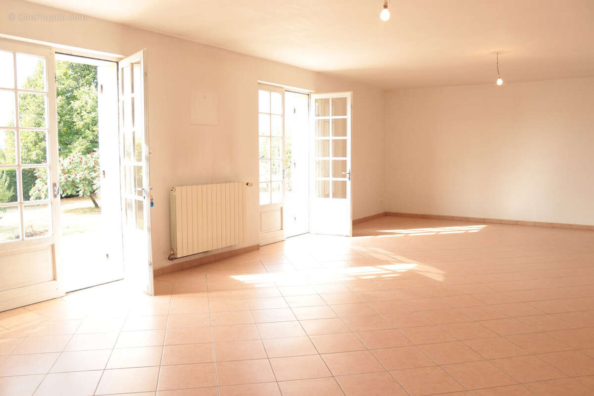 Maison à CAPLONG