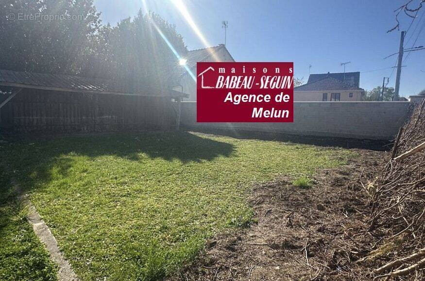 Terrain à NANGIS