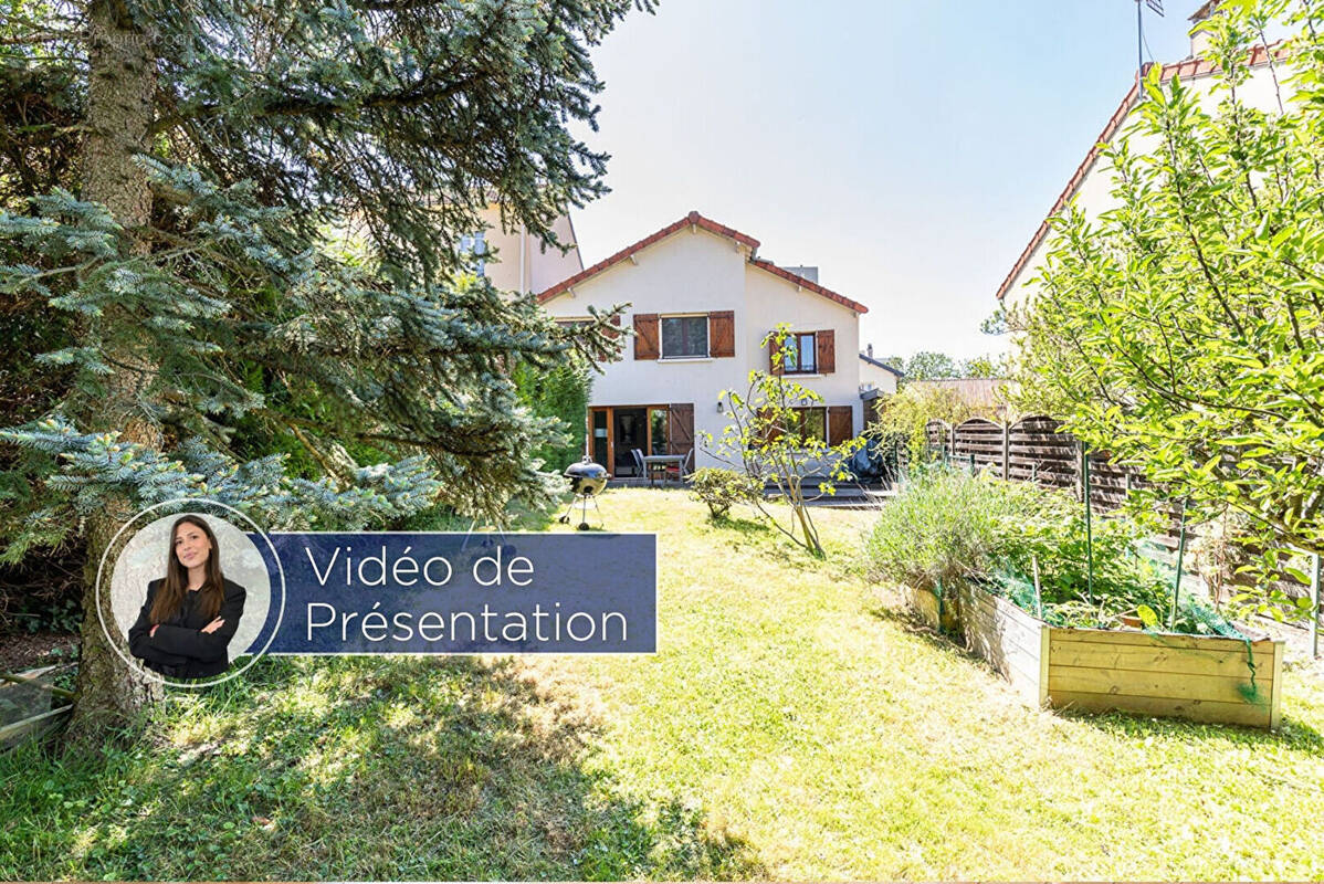 Maison à L&#039;HAY-LES-ROSES