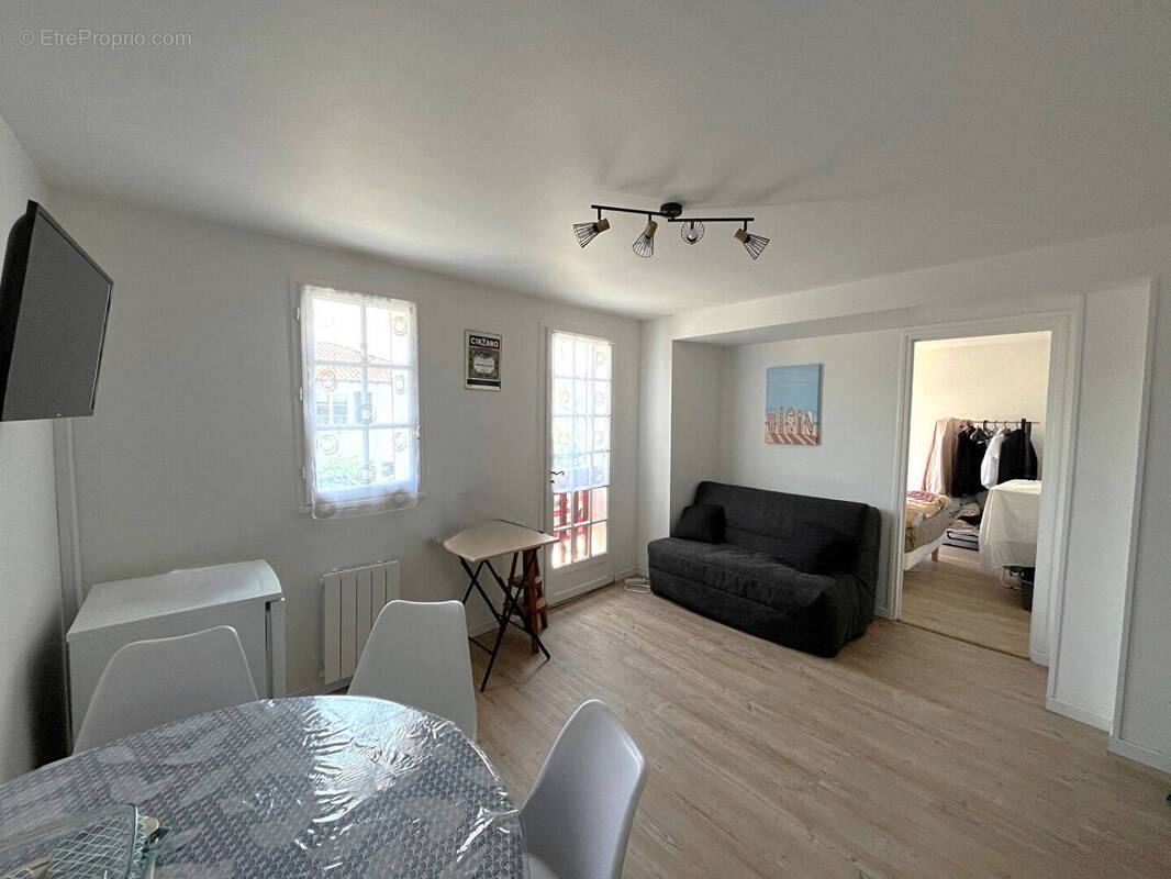 Appartement à CIBOURE
