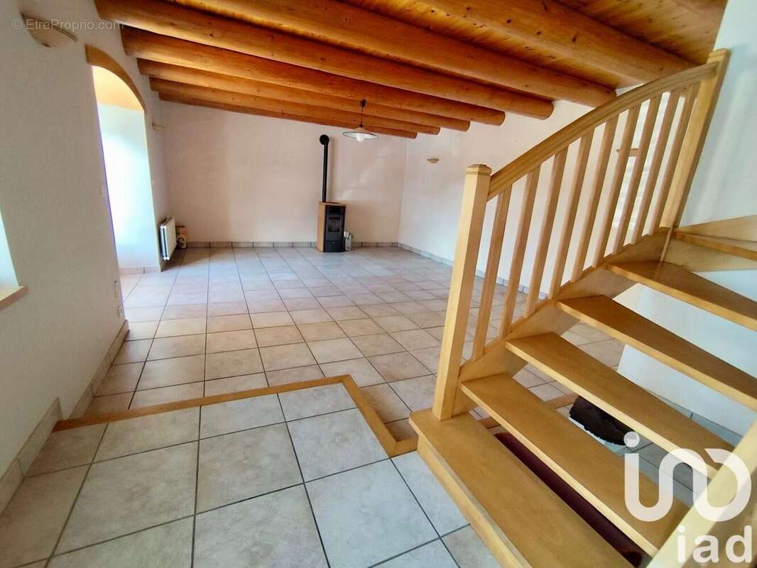 Photo 2 - Maison à USSON-EN-FOREZ