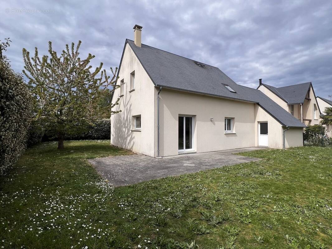 Maison à MATHIEU